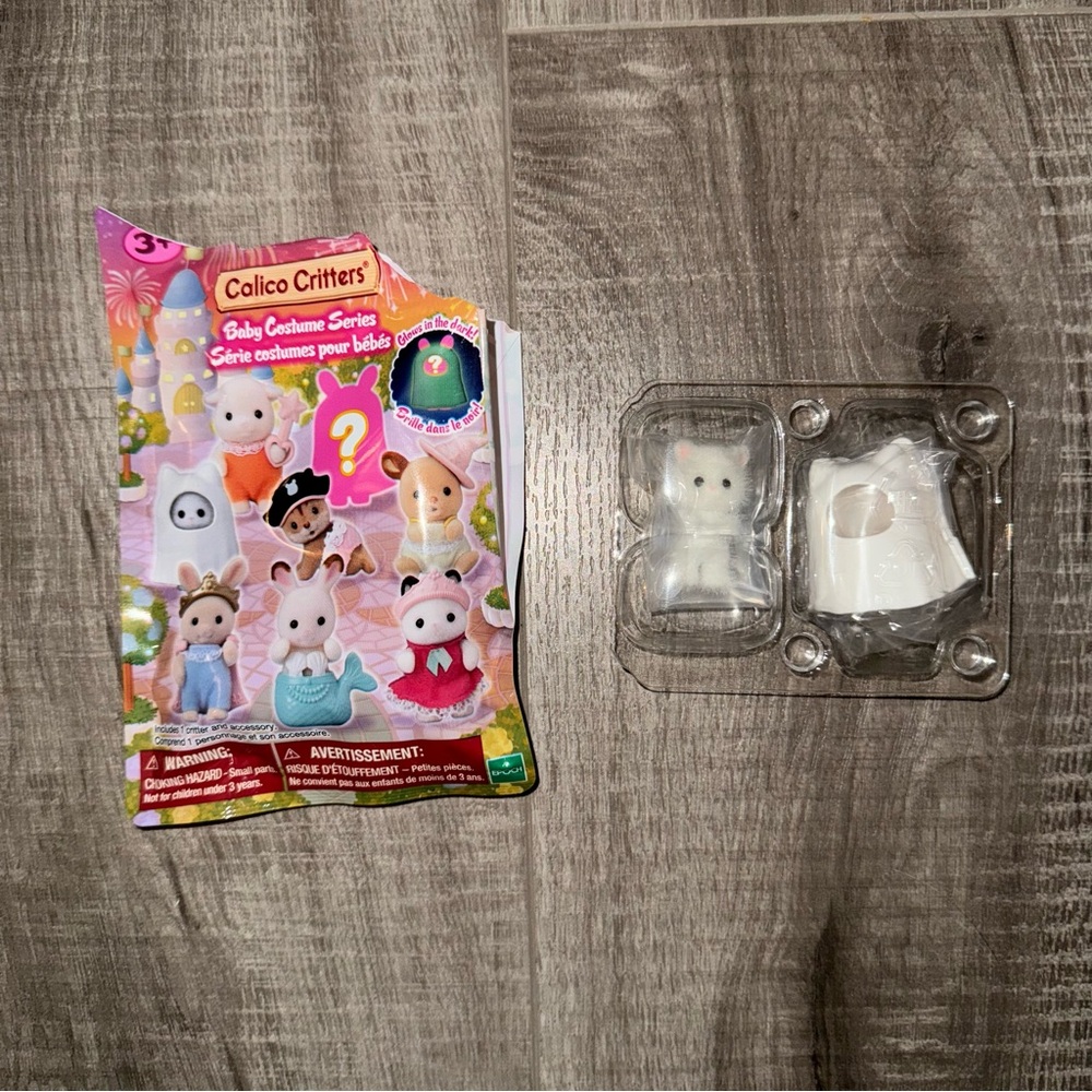 Calico Critters ghost cat